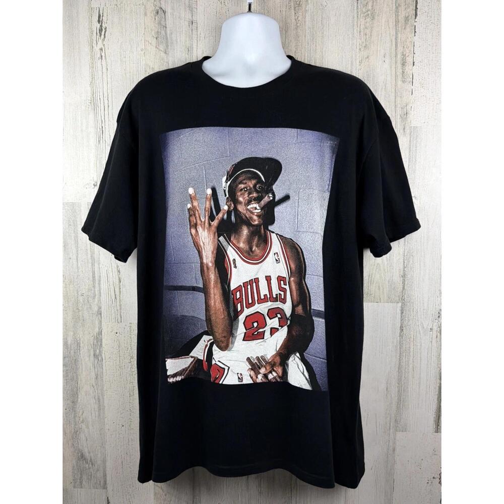 Michael Jordan Chicago Bulls 3-Peat T-Shirt